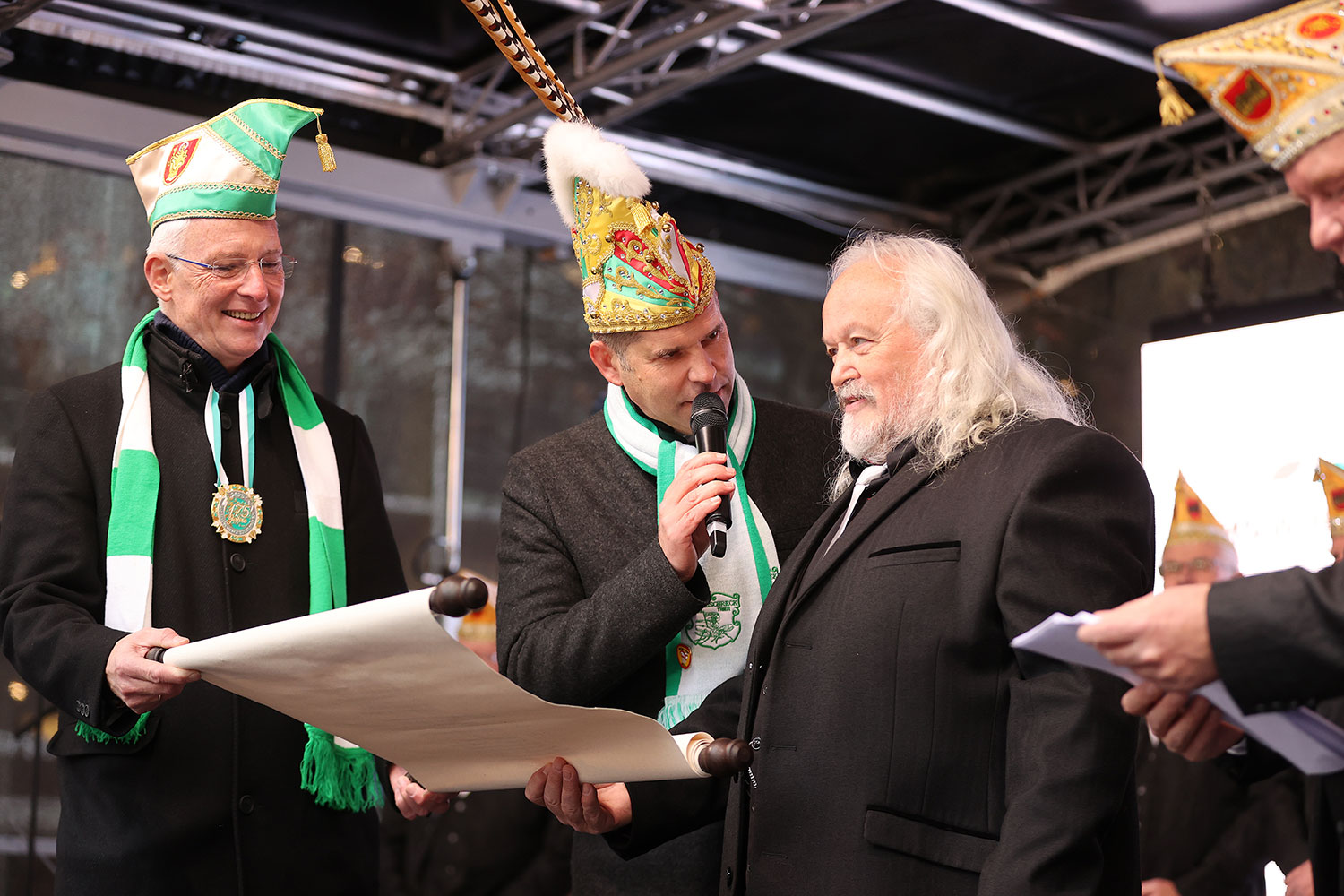 11.11.2023, Kornmarkt, Trier, GER, Karneval, ATK-Sessionseröffnung 2023/2024, im Bild


Foto © Sebastian J. Schwarz