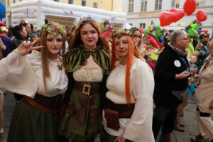 11.11.2025, Kornmarkt, Trier, GER, Karneval, ATK-Sessionseröffnung, im BildFoto © Sebastian J. Schwarz