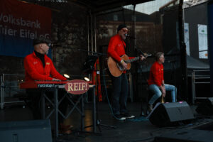 11.11.2025, Kornmarkt, Trier, GER, Karneval, ATK-Sessionseröffnung, im Bild


Foto © Sebastian J. Schwarz
