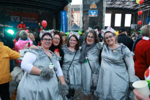 11.11.2025, Kornmarkt, Trier, GER, Karneval, ATK-Sessionseröffnung, im Bild


Foto © Sebastian J. Schwarz