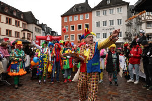 16.02.2026, Innenstadt, Trier, GER, Karneval, ATK Rosenmontagsumzug, im BildFoto © Sebastian J. Schwarz