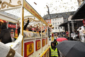 16.02.2026, Innenstadt, Trier, GER, Karneval, ATK Rosenmontagsumzug, im BildFoto © Sebastian J. Schwarz