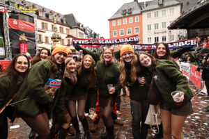 16.02.2026, Innenstadt, Trier, GER, Karneval, ATK Rosenmontagsumzug, im BildFoto © Sebastian J. Schwarz
