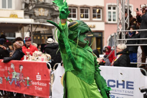 16.02.2026, Innenstadt, Trier, GER, Karneval, ATK Rosenmontagsumzug, im BildFoto © Sebastian J. Schwarz